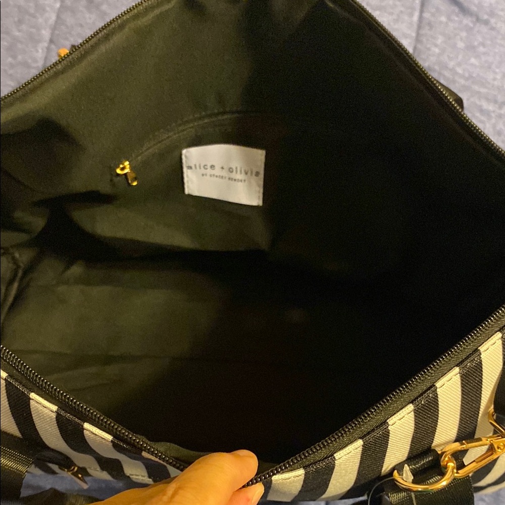 Alice + Olivia Black and White Striped Shoulder Bag - Picture 4 of 8